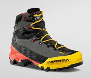 La Sportiva Aequilibrium LT Gtx schwarz/gelb/rot