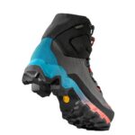 La Sportiva Aequilibrium Trek GTX Damen graublaurot Sohle