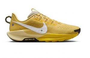 Nike Air Zoom Pegasus Trail 5 Herren Laufschuh gelb Seitenansicht