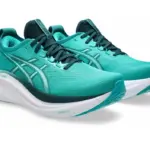 Asics Gel-Nimbus 27 Herren grün Laufschuh Vorderseite