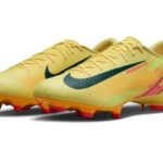 Nike Mercurial Vapor 16 Academy KM Fußballschuh gelb Frontalansicht
