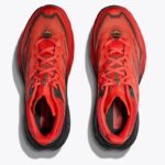 Hoka Speedgoat 5 GTX Herren-Trailrunningschuh in Rot/Schwarz – Oberseite