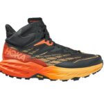 Hoka Speedgoat 5 Mid GTX Herren-Trailrunningschuh in Schwarz/Orange – Seitenansicht