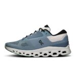ON Cloudstratus 3 Herren-Laufschuh in Hellblau/Weiß – Innenseite