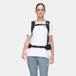 Mammut Lithium 25 Damen lila Frontansicht am Modell