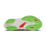 Brooks Hyperion Max 3 Damen Laufschuh weiß Sohlenansicht