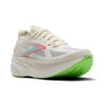 Brooks Hyperion Max 3 Damen Laufschuh weiß Vorderansicht