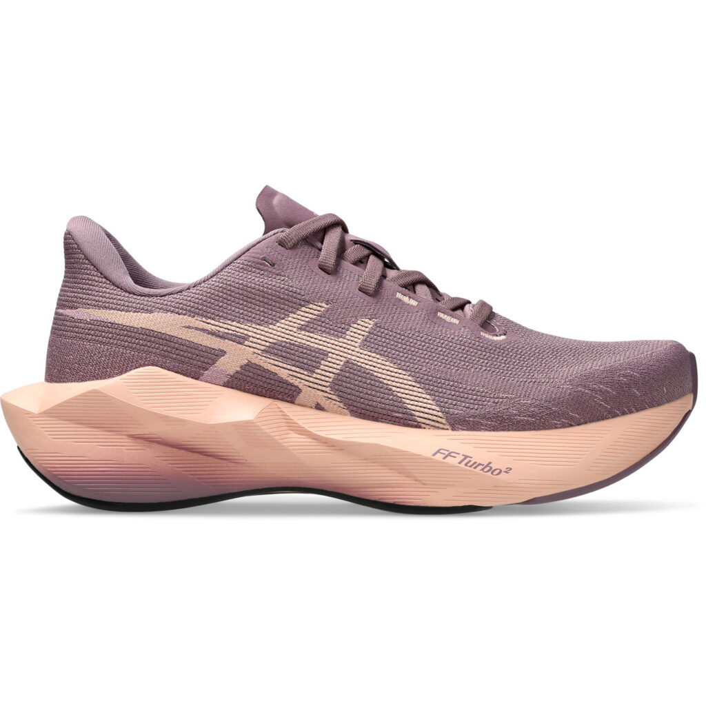 Asics Novablast 6 Damen Laufschuh violett Seitenansicht