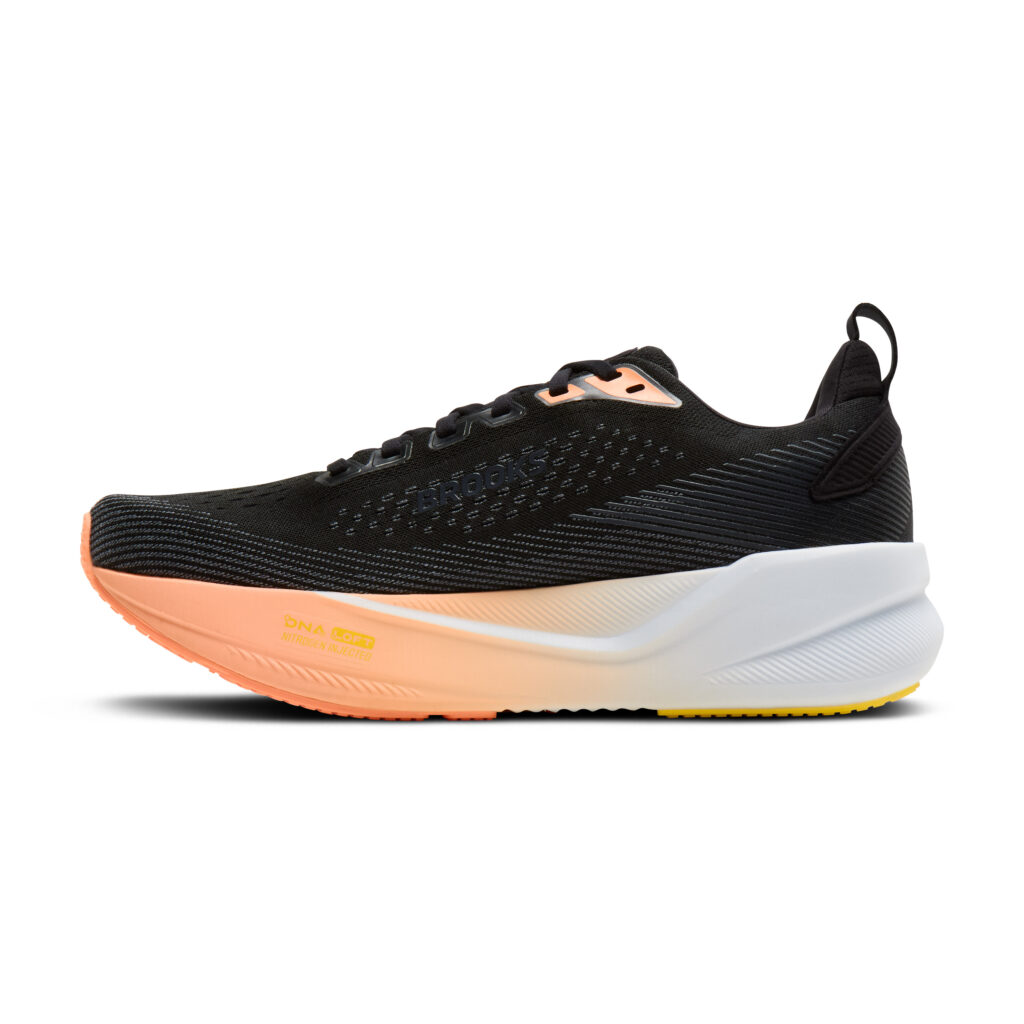 Brooks Ghost Max 4 Damen Laufschuh schwarz-coral Innenansicht