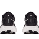 Hoka Arahi 9 Herren Laufschuh schwarz/weiß Hinteransicht