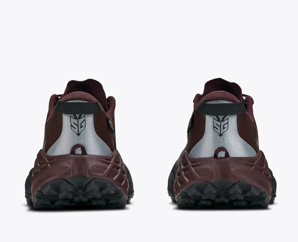 Hoka Speedgoat 7 GTX Damen braun Trailrunningschuh Rückseite