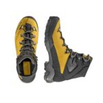 La Sportiva Aequilibrium Trek GTX Herren schwarz-savanna Oberseite und Seitenansicht