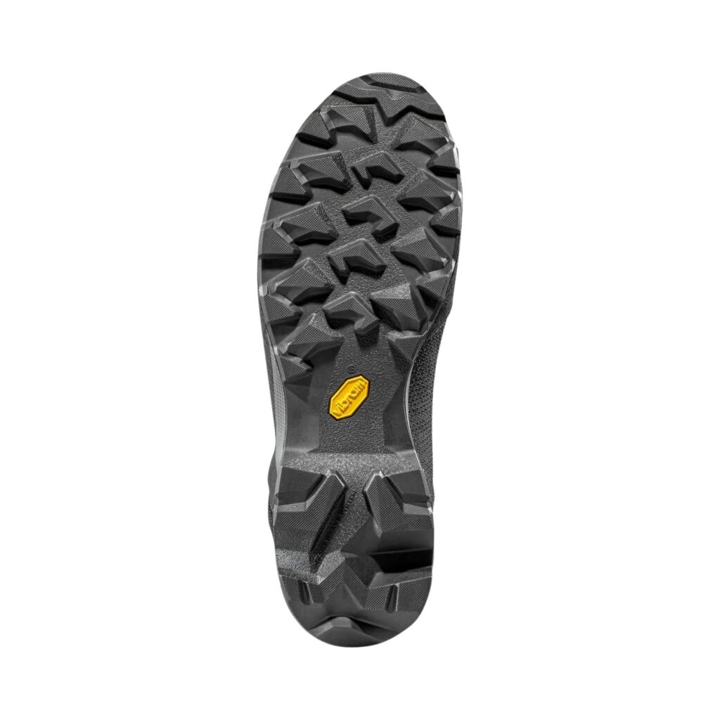 La Sportiva Aequilibrium Trek GTX Herren schwarz-savanna Sohle
