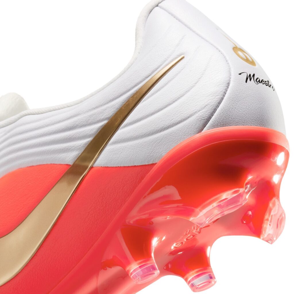 Nike Tiempo Maestro Academy FG/MG Fußballschuh weiß/rot Detailansicht hinten