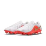 Nike Tiempo Maestro Academy FG/MG Fußballschuh weiß/rot Vorderansicht