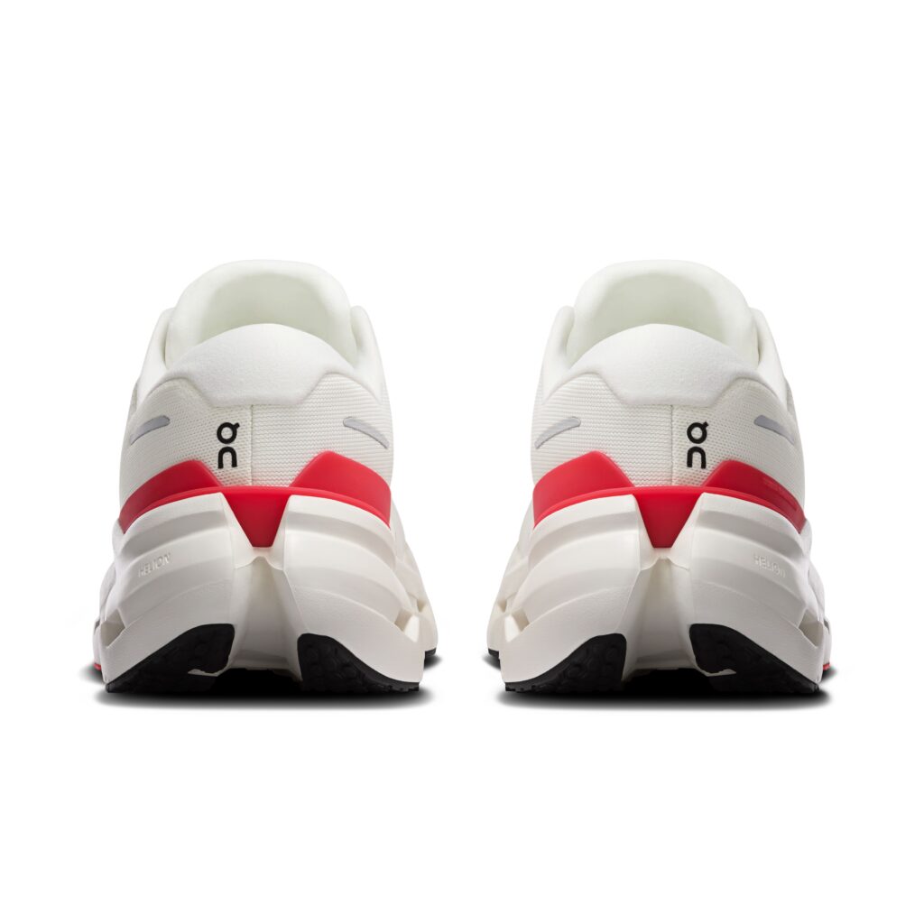 ON Cloudrunner 3 Herren weiß/rot Laufschuh Rückseite