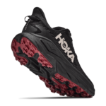Hoka Challenger 8 GTX Damen schwarz Lafuschuh Sohle mit multidirektionalen Stollen