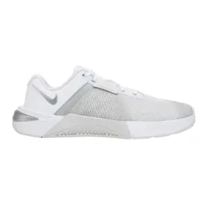 Nike Metcon 10 Damen weiß Fitnessschuh Seitenansicht